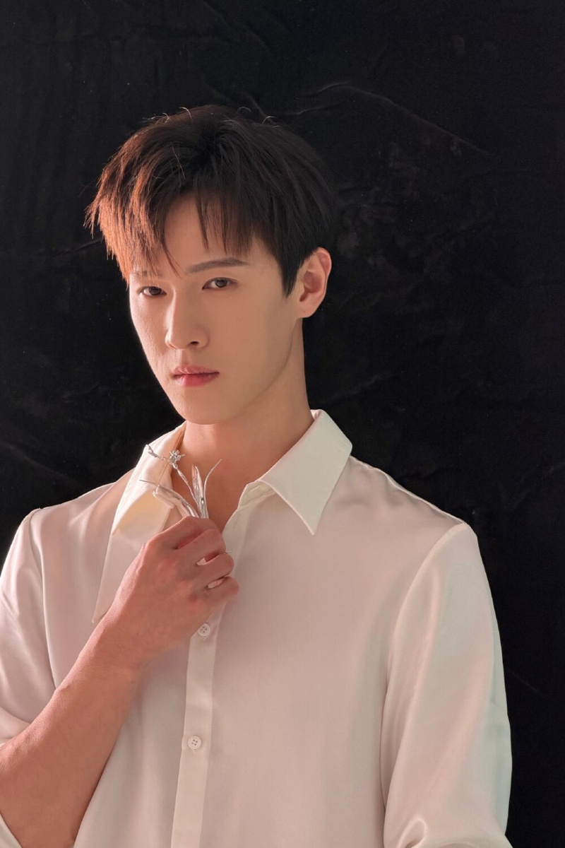李昀锐